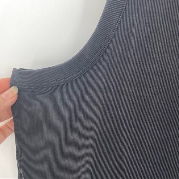 Good American NWT Micro Rib Tank Sleeveless Black Tank Top Size 3 Large 10 New - Picture 4 of 8